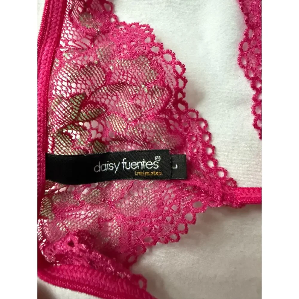 NWOT Daisy Fuentes Sheer Lace Thong Panty – Bright Pink – Size L - Picture 4 of 4
